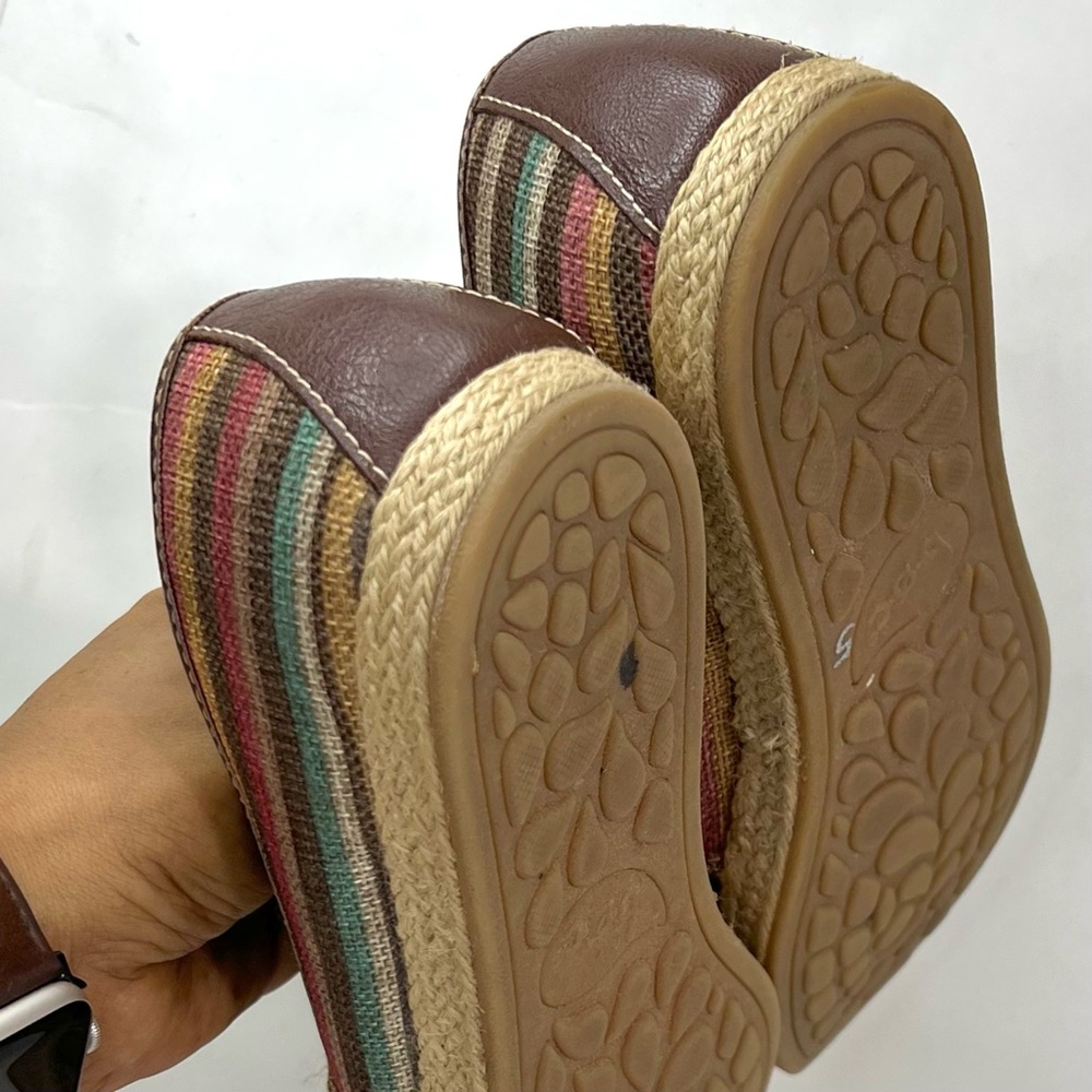 b.o.c. Women's Franki Multi Color Slip-On Espadrilles Flats - Picture 7 of 9